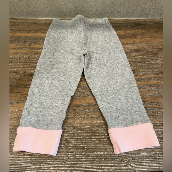 Carter's 12m bunny pants - Picture 3 of 4